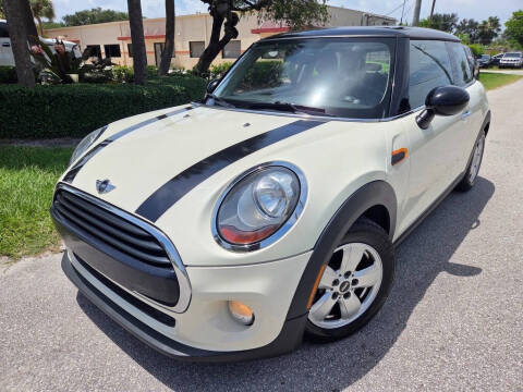 2016 MINI Hardtop 2 Door Cooper