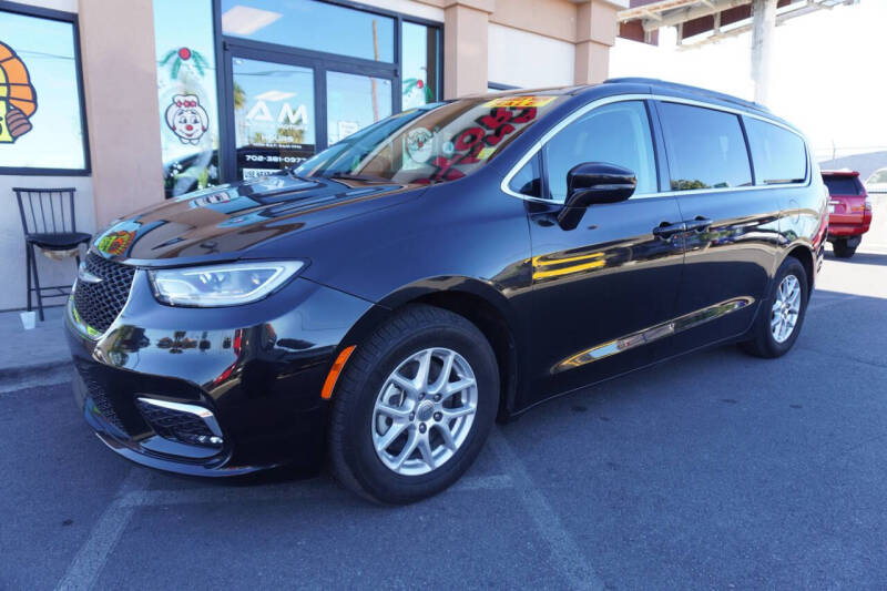 2022 Chrysler Pacifica Touring L