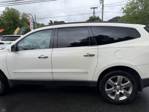 2011 Chevrolet Traverse LTZ