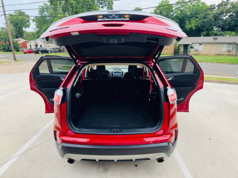 2020 Ford Edge SEL