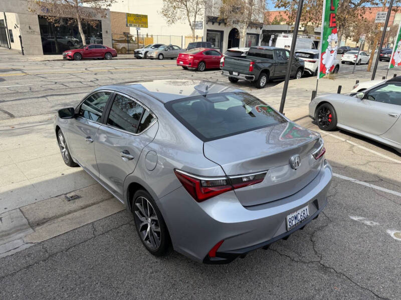 2020 Acura ILX w/Premium