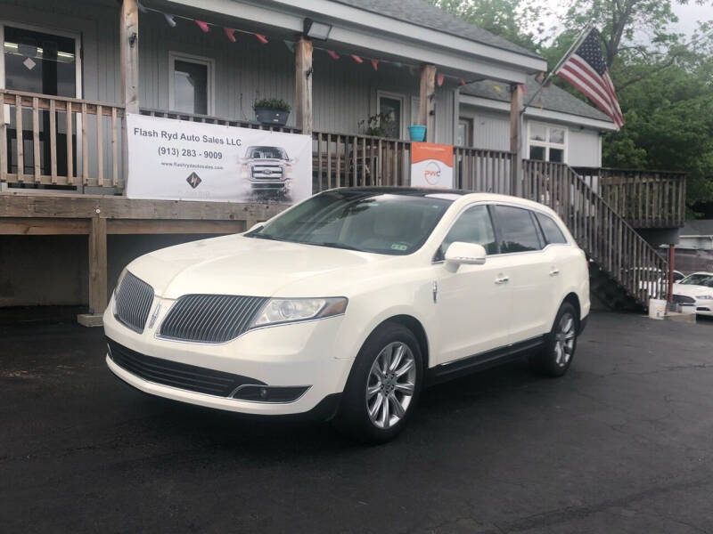 2013 Lincoln MKT for sale in Kansas City, KS