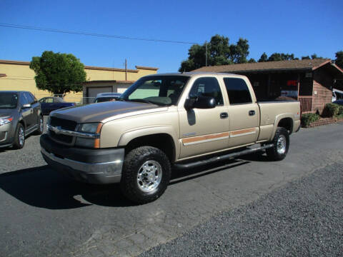 2004 Chevrolet Silverado 2500HD for sale at Manzanita Car Sales in Gridley CA