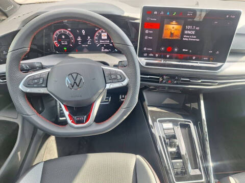 2026 Volkswagen Golf GTI SE