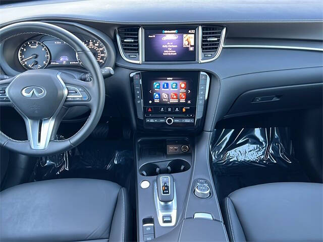 2025 Infiniti QX50 Pure
