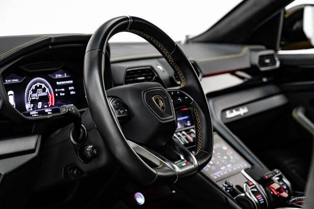 2021 Lamborghini Urus