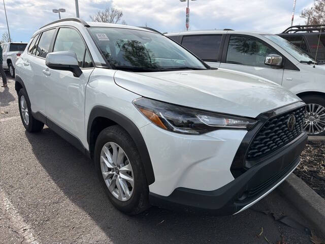 2023 Toyota Corolla Cross LE