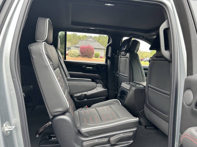 2025 GMC Yukon XL AT4 Ultimate