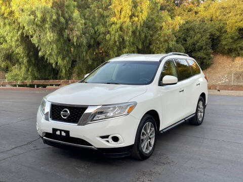 2016 Nissan Pathfinder for sale at ELYA CARZ INC in Hayward CA