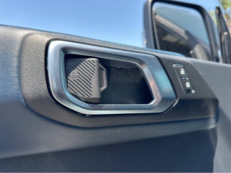 2021 Ford Bronco First Edition Advanced