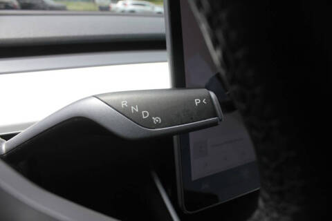2019 Tesla Model 3 Standard Range Plus