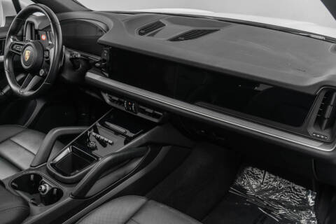 2024 Porsche Cayenne