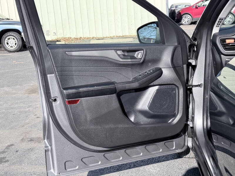 2024 Ford Escape Active