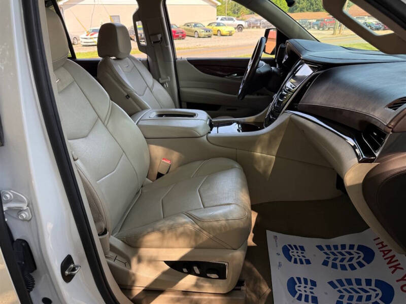 2016 Cadillac Escalade Premium Collection