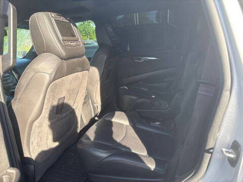 2016 Cadillac Escalade Platinum