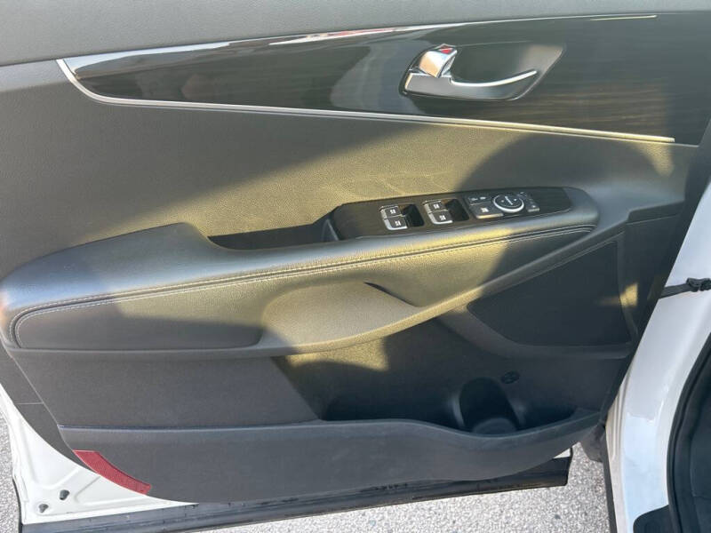 2019 Kia Sorento LX V6