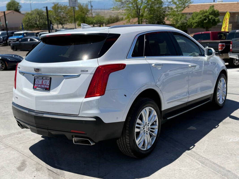 2017 Cadillac XT5 Premium Luxury