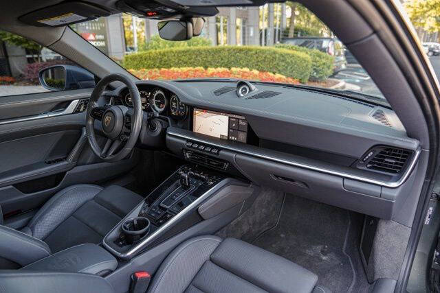 2020 Porsche 911 Carrera 4S