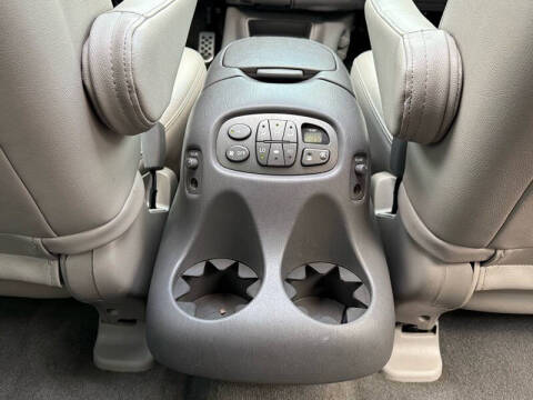 2004 Toyota Sequoia Limited