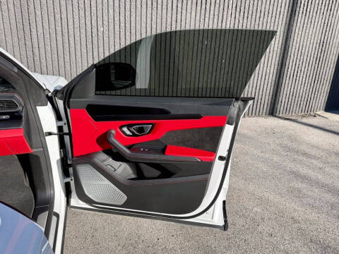 2021 Lamborghini Urus