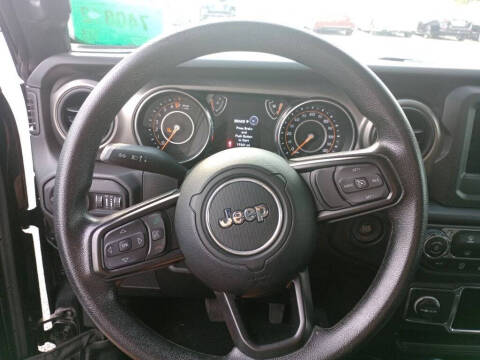 2022 Jeep Gladiator Sport