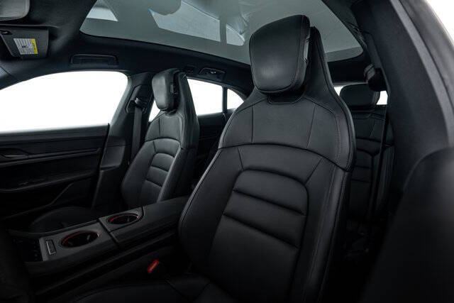 2024 Porsche Taycan 4 Cross Turismo