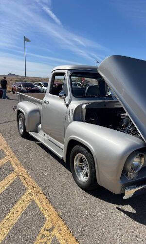 1953 Ford F-100
