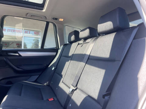 2017 BMW X3 sDrive28i