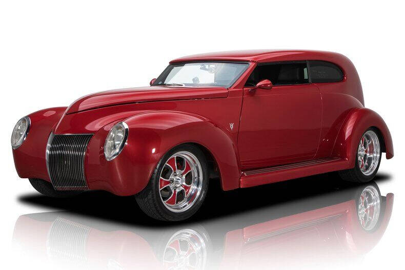 1938 Ford Deluxe