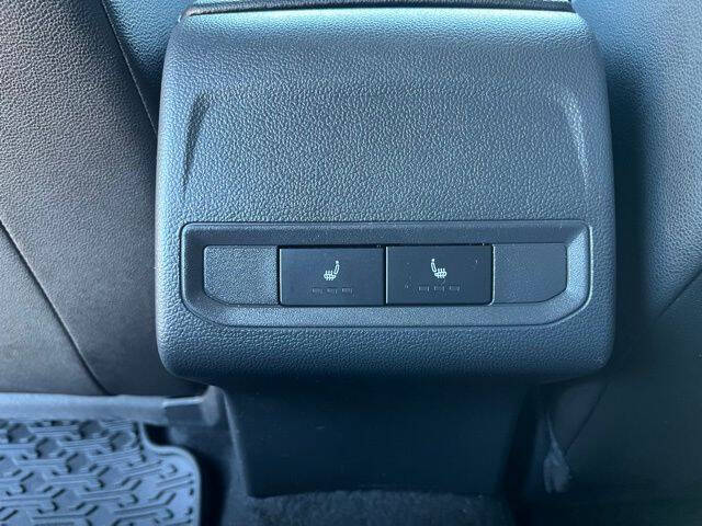 2025 Volkswagen Jetta SEL