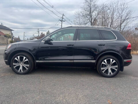 2017 Volkswagen Touareg V6 Wolfsburg
