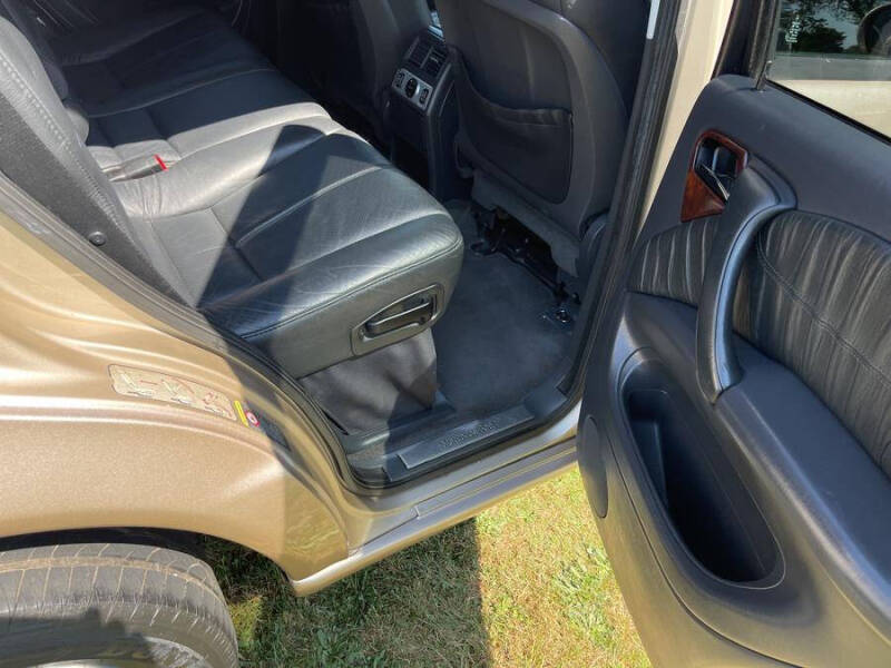 2002 Mercedes-Benz M-Class ML 320