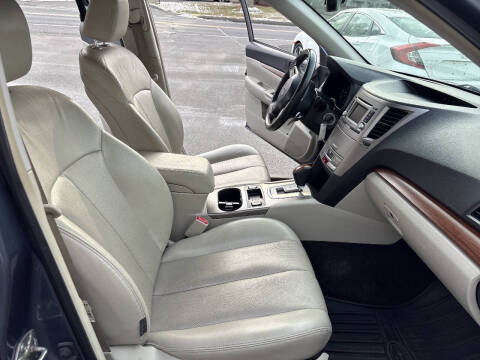 2013 Subaru Outback 2.5i Limited