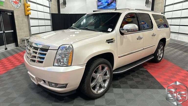 2008 Cadillac Escalade ESV for sale at Autostars Motor Group in Yakima, WA