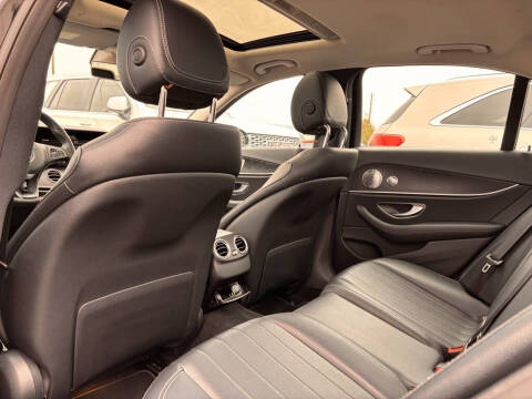 2017 Mercedes-Benz E-Class E 300