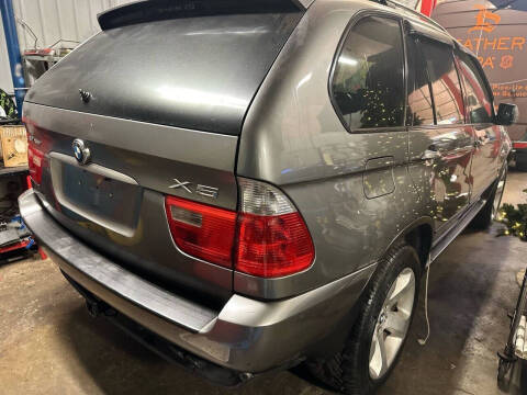 2004 BMW X5 4.4i