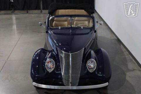 1937 Ford Phaeton