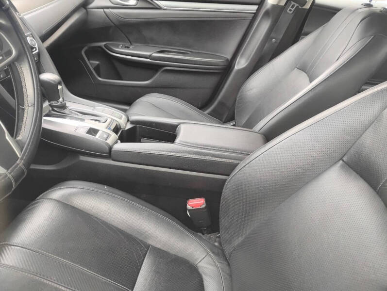 2018 Honda Civic EX-L w/Navi