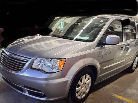 2016 Chrysler Town and Country for sale at Strands in Rugby ND