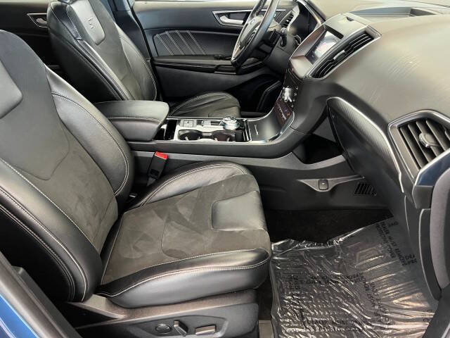 2020 Ford Edge ST
