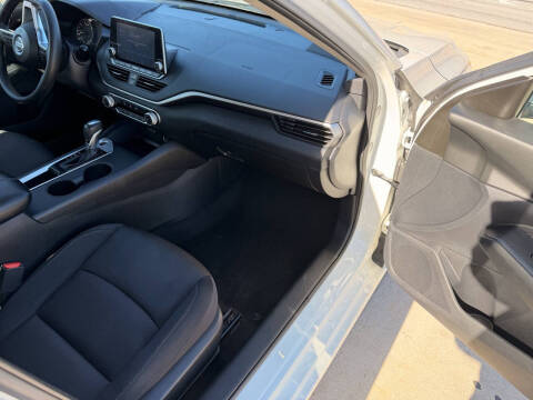 2020 Nissan Altima 2.5 S