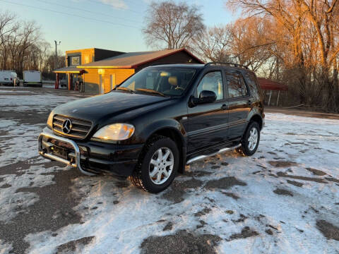 2000 Mercedes-Benz M-Class