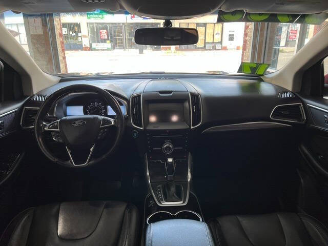 2017 Ford Edge Titanium