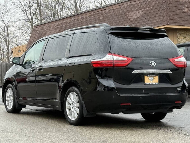 2017 Toyota Sienna
