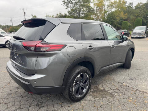 2024 Nissan Rogue SV