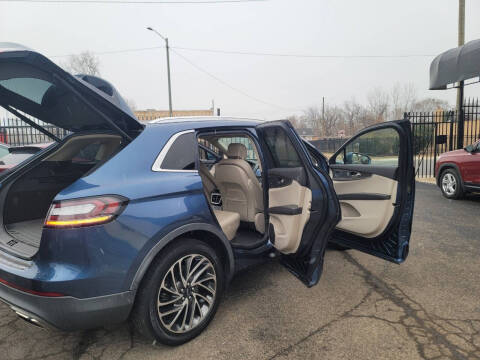 2019 Lincoln Nautilus Reserve