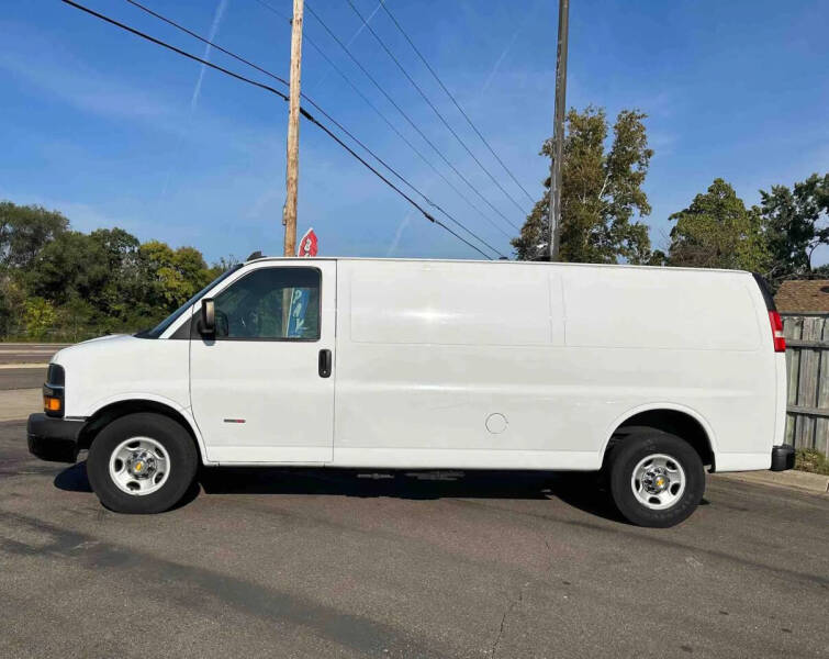2018 Chevrolet Express 2500