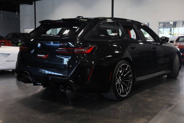 2025 BMW M5 Touring