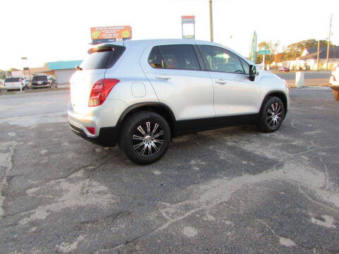 2022 Chevrolet Trax LS