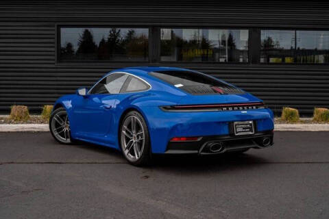 2025 Porsche 911 Carrera